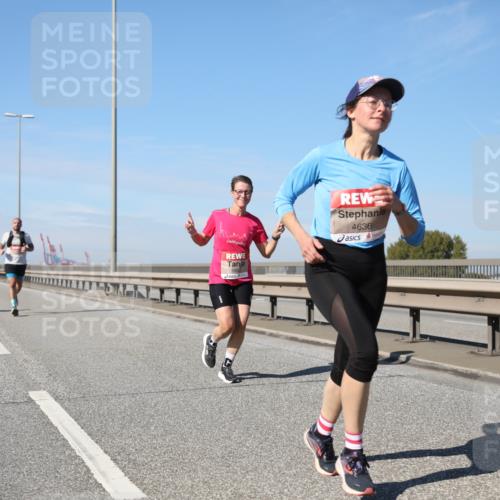 03.10.2025 - Köhlbrandbrückenlauf Yannick Fuchs http://msf.ph/oto/9189939 03.10.2025 11:49:43 Position 3 4636 meine-sportfotos.de