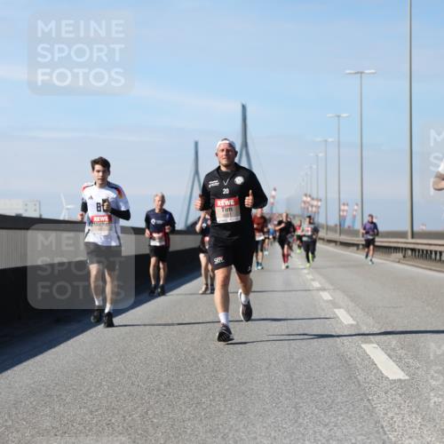 03.10.2025 - Köhlbrandbrückenlauf Yannick Fuchs http://msf.ph/oto/9189960 03.10.2025 11:49:45 Position 3 4312, 20, 4057 meine-sportfotos.de