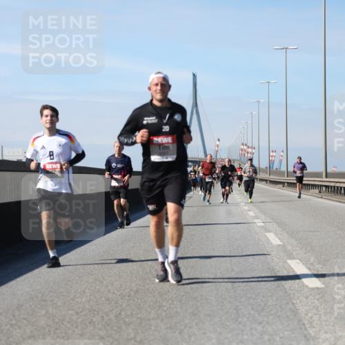 03.10.2025 - Köhlbrandbrückenlauf Yannick Fuchs http://msf.ph/oto/9189974 03.10.2025 11:49:46 Position 3 20 meine-sportfotos.de
