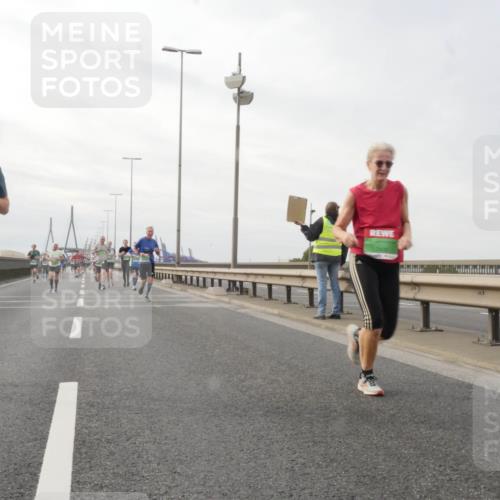 03.10.2025 - Köhlbrandbrückenlauf Matties Gatica Varas http://msf.ph/oto/9189995 03.10.2025 16:00:29 Position 3 8182 meine-sportfotos.de