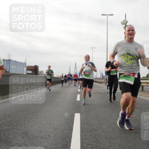 03.10.2025 - Köhlbrandbrückenlauf Matties Gatica Varas http://msf.ph/oto/9190015 03.10.2025 16:00:35 Position 3 9682, 7243 meine-sportfotos.de