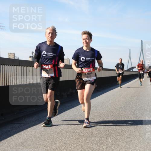 03.10.2025 - Köhlbrandbrückenlauf Yannick Fuchs http://msf.ph/oto/9190036 03.10.2025 11:49:51 Position 3 495, 6022 meine-sportfotos.de