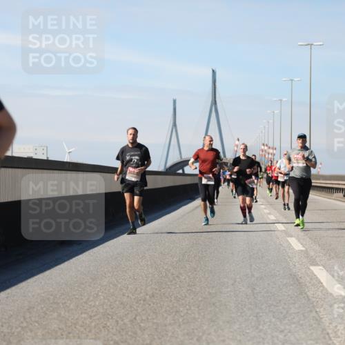 03.10.2025 - Köhlbrandbrückenlauf Yannick Fuchs http://msf.ph/oto/9190040 03.10.2025 11:49:51 Position 3  meine-sportfotos.de