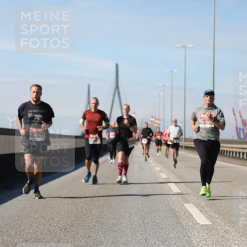 03.10.2025 - Köhlbrandbrückenlauf Yannick Fuchs http://msf.ph/oto/9190068 03.10.2025 11:49:53 Position 3  meine-sportfotos.de
