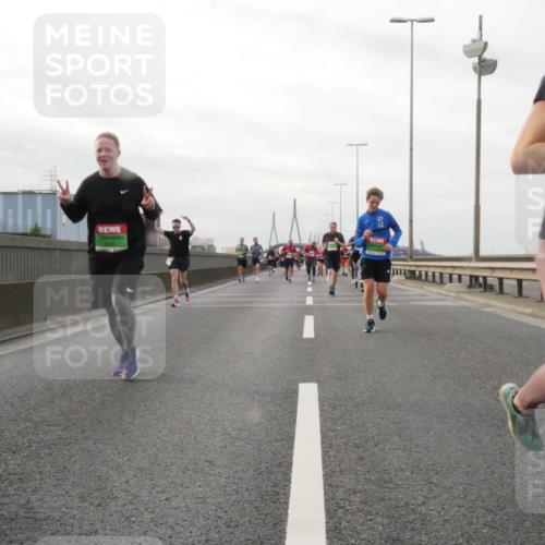 03.10.2025 - Köhlbrandbrückenlauf Matties Gatica Varas http://msf.ph/oto/9190101 03.10.2025 16:00:55 Position 3  meine-sportfotos.de