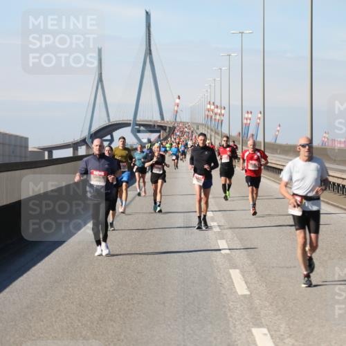 03.10.2025 - Köhlbrandbrückenlauf Yannick Fuchs http://msf.ph/oto/9190105 03.10.2025 11:49:57 Position 3  meine-sportfotos.de