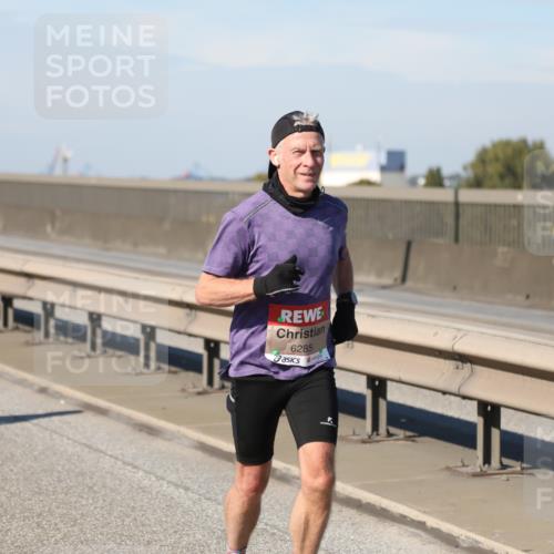 03.10.2025 - Köhlbrandbrückenlauf Yannick Fuchs http://msf.ph/oto/9190115 03.10.2025 11:49:58 Position 3 6285 meine-sportfotos.de