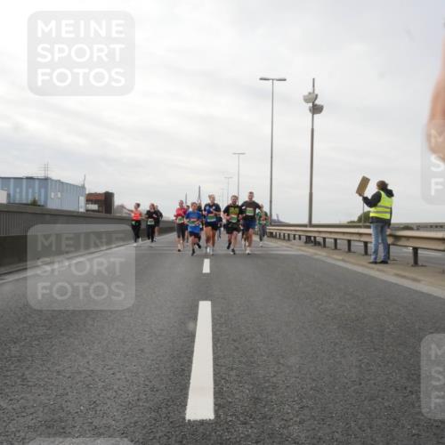 03.10.2025 - Köhlbrandbrückenlauf Matties Gatica Varas http://msf.ph/oto/9190171 03.10.2025 16:01:11 Position 3  meine-sportfotos.de