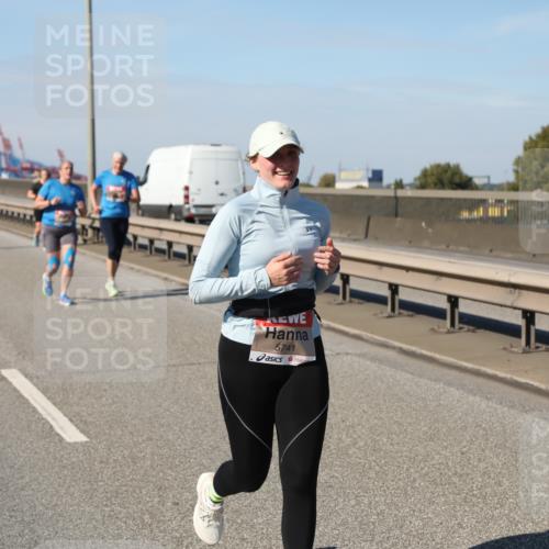 03.10.2025 - Köhlbrandbrückenlauf Yannick Fuchs http://msf.ph/oto/9190209 03.10.2025 12:10:04 Position 3 5741 meine-sportfotos.de