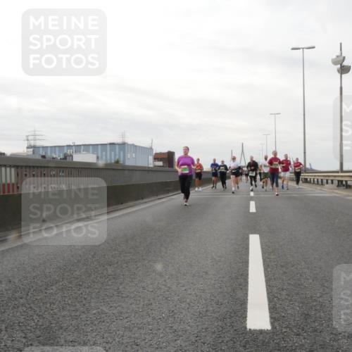 03.10.2025 - Köhlbrandbrückenlauf Matties Gatica Varas http://msf.ph/oto/9190210 03.10.2025 16:01:20 Position 3  meine-sportfotos.de