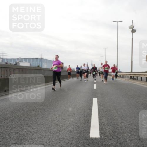 03.10.2025 - Köhlbrandbrückenlauf Matties Gatica Varas http://msf.ph/oto/9190214 03.10.2025 16:01:21 Position 3  meine-sportfotos.de