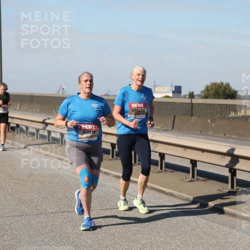 03.10.2025 - Köhlbrandbrückenlauf Yannick Fuchs http://msf.ph/oto/9190251 03.10.2025 12:10:07 Position 3 6095 meine-sportfotos.de