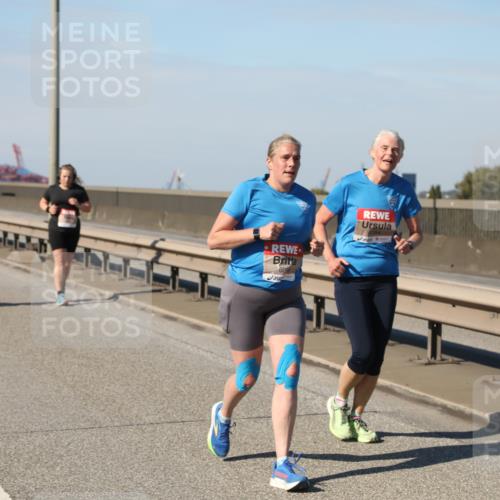 03.10.2025 - Köhlbrandbrückenlauf Yannick Fuchs http://msf.ph/oto/9190258 03.10.2025 12:10:08 Position 3 609 meine-sportfotos.de