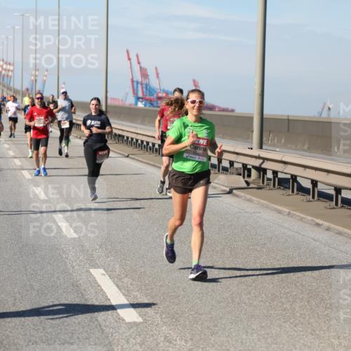 03.10.2025 - Köhlbrandbrückenlauf Yannick Fuchs http://msf.ph/oto/9190290 03.10.2025 11:50:21 Position 3 6348 meine-sportfotos.de