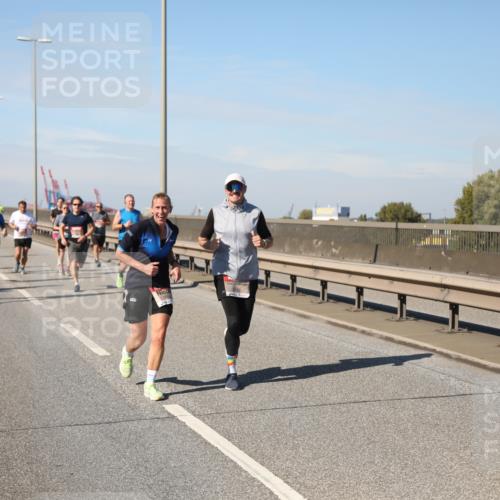 03.10.2025 - Köhlbrandbrückenlauf Yannick Fuchs http://msf.ph/oto/9190401 03.10.2025 11:50:32 Position 3  meine-sportfotos.de