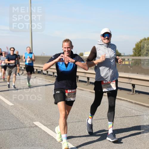 03.10.2025 - Köhlbrandbrückenlauf Yannick Fuchs http://msf.ph/oto/9190406 03.10.2025 11:50:33 Position 3 5994, 5243 meine-sportfotos.de