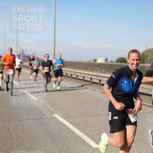 03.10.2025 - Köhlbrandbrückenlauf Yannick Fuchs http://msf.ph/oto/9190415 03.10.2025 11:50:33 Position 3  meine-sportfotos.de
