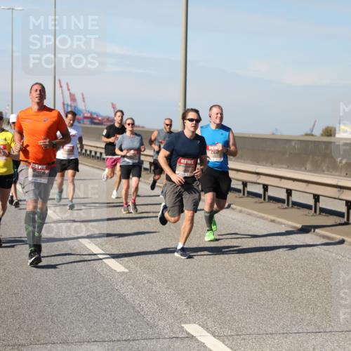 03.10.2025 - Köhlbrandbrückenlauf Yannick Fuchs http://msf.ph/oto/9190419 03.10.2025 11:50:33 Position 3 4212 meine-sportfotos.de