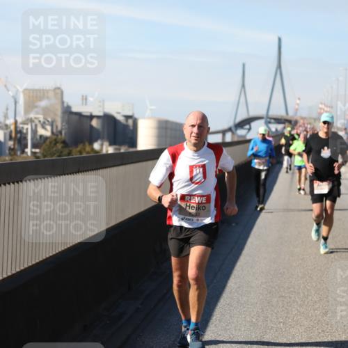 03.10.2025 - Köhlbrandbrückenlauf Yannick Fuchs http://msf.ph/oto/9190441 03.10.2025 11:50:35 Position 3 6232 meine-sportfotos.de