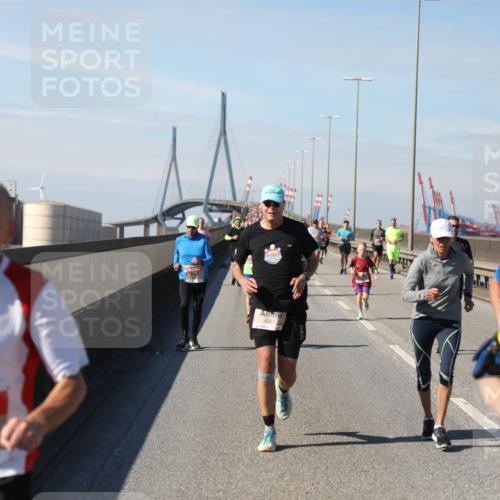 03.10.2025 - Köhlbrandbrückenlauf Yannick Fuchs http://msf.ph/oto/9190453 03.10.2025 11:50:36 Position 3 4357, 695 meine-sportfotos.de