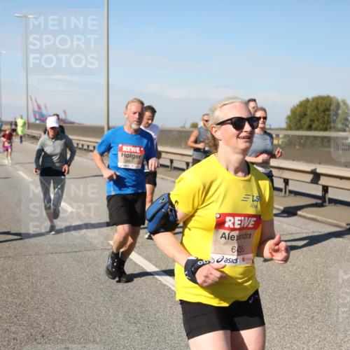 03.10.2025 - Köhlbrandbrückenlauf Yannick Fuchs http://msf.ph/oto/9190462 03.10.2025 11:50:37 Position 3 6630, 635 meine-sportfotos.de