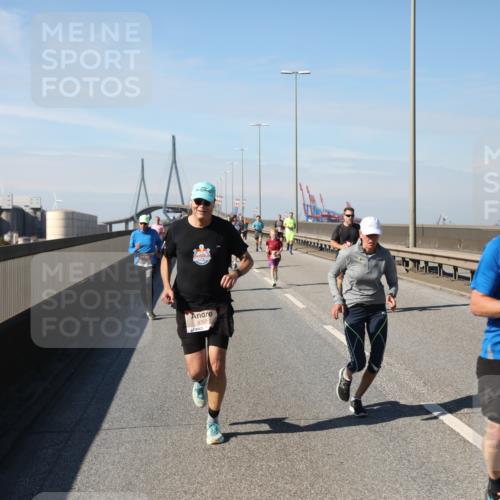 03.10.2025 - Köhlbrandbrückenlauf Yannick Fuchs http://msf.ph/oto/9190470 03.10.2025 11:50:37 Position 3 4357 meine-sportfotos.de