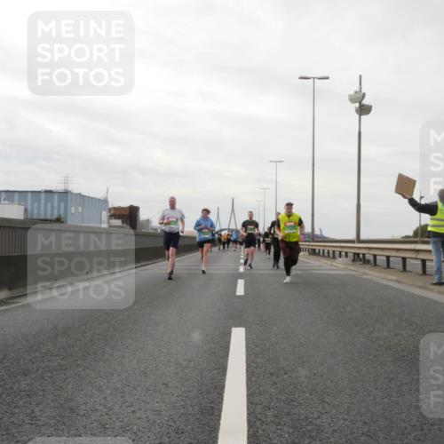 03.10.2025 - Köhlbrandbrückenlauf Matties Gatica Varas http://msf.ph/oto/9190524 03.10.2025 16:02:40 Position 3  meine-sportfotos.de