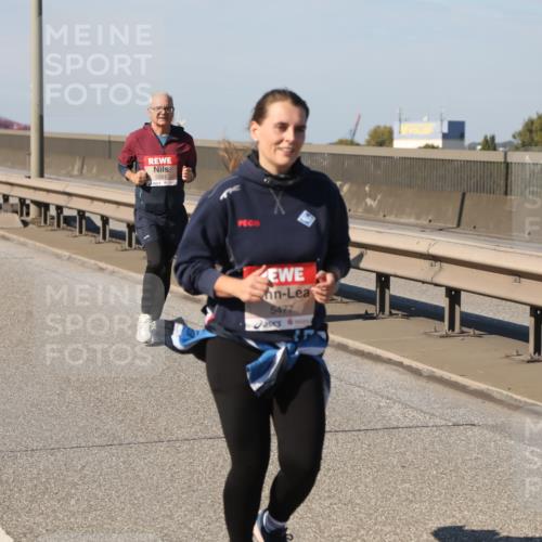 03.10.2025 - Köhlbrandbrückenlauf Yannick Fuchs http://msf.ph/oto/9190578 03.10.2025 12:10:31 Position 3 5281, 5477 meine-sportfotos.de