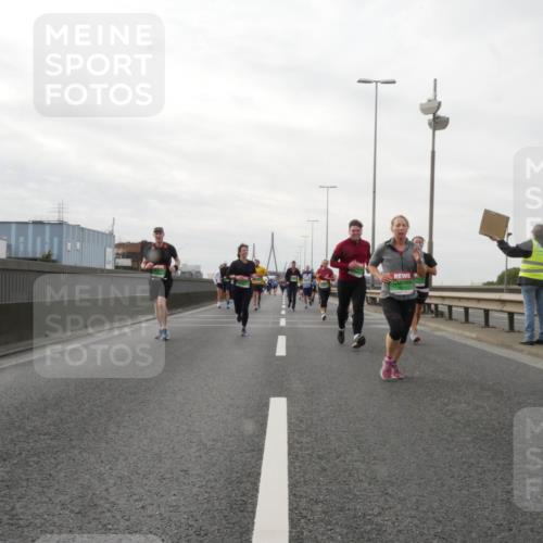 03.10.2025 - Köhlbrandbrückenlauf Matties Gatica Varas http://msf.ph/oto/9190602 03.10.2025 16:02:57 Position 3  meine-sportfotos.de