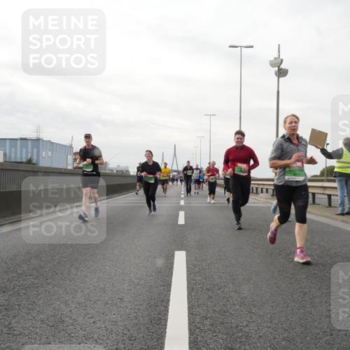 03.10.2025 - Köhlbrandbrückenlauf Matties Gatica Varas http://msf.ph/oto/9190605 03.10.2025 16:02:57 Position 3  meine-sportfotos.de