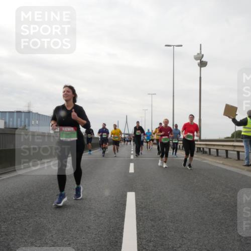 03.10.2025 - Köhlbrandbrückenlauf Matties Gatica Varas http://msf.ph/oto/9190613 03.10.2025 16:02:59 Position 3 8117 meine-sportfotos.de