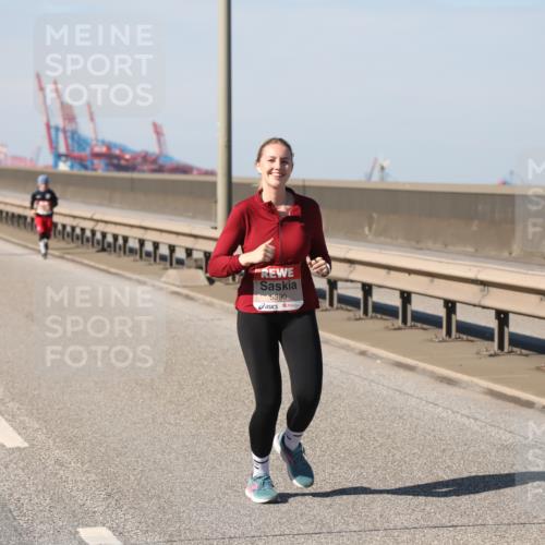 03.10.2025 - Köhlbrandbrückenlauf Yannick Fuchs http://msf.ph/oto/9190670 03.10.2025 12:10:39 Position 3 1, 5390 meine-sportfotos.de