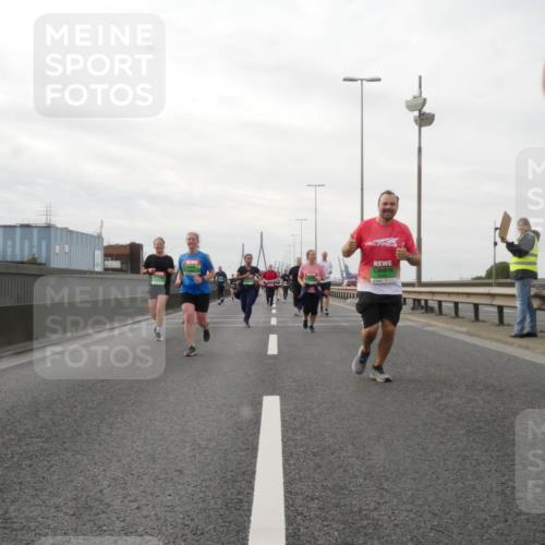 03.10.2025 - Köhlbrandbrückenlauf Matties Gatica Varas http://msf.ph/oto/9190685 03.10.2025 16:03:14 Position 3  meine-sportfotos.de