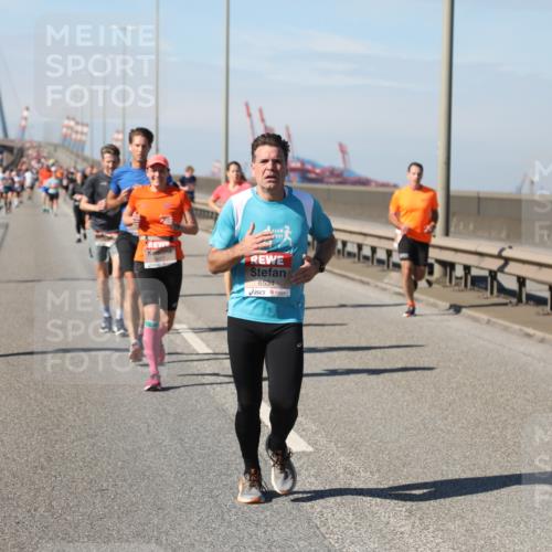 03.10.2025 - Köhlbrandbrückenlauf Yannick Fuchs http://msf.ph/oto/9190689 03.10.2025 11:50:58 Position 3 6534 meine-sportfotos.de