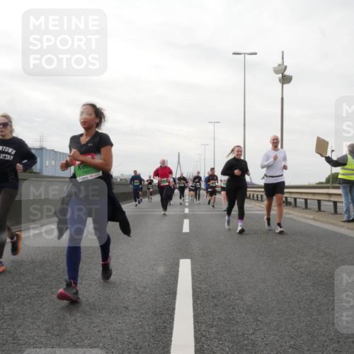 03.10.2025 - Köhlbrandbrückenlauf Matties Gatica Varas http://msf.ph/oto/9190703 03.10.2025 16:03:18 Position 3 7453 meine-sportfotos.de