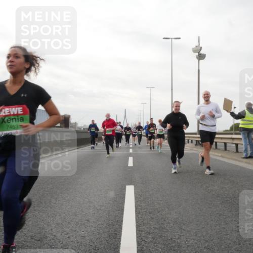 03.10.2025 - Köhlbrandbrückenlauf Matties Gatica Varas http://msf.ph/oto/9190704 03.10.2025 16:03:19 Position 3 7453 meine-sportfotos.de