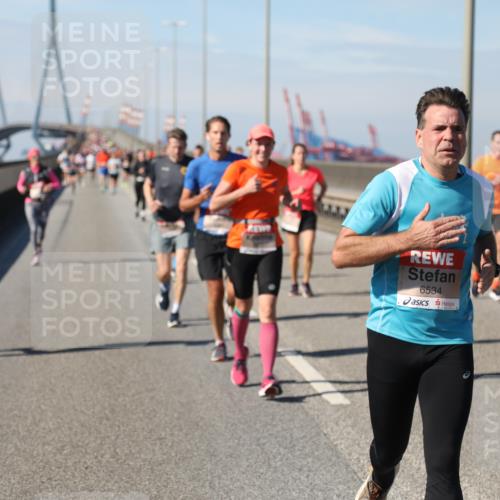 03.10.2025 - Köhlbrandbrückenlauf Yannick Fuchs http://msf.ph/oto/9190708 03.10.2025 11:50:59 Position 3 6534 meine-sportfotos.de