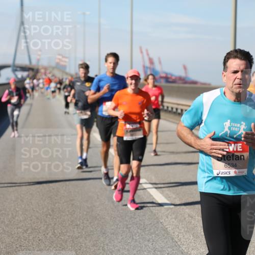 03.10.2025 - Köhlbrandbrückenlauf Yannick Fuchs http://msf.ph/oto/9190712 03.10.2025 11:50:59 Position 3 6534 meine-sportfotos.de