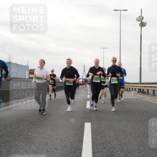 03.10.2025 - Köhlbrandbrückenlauf Matties Gatica Varas http://msf.ph/oto/9190725 03.10.2025 16:03:23 Position 3 7941 meine-sportfotos.de