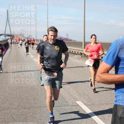 03.10.2025 - Köhlbrandbrückenlauf Yannick Fuchs http://msf.ph/oto/9190745 03.10.2025 11:51:02 Position 3 5792, 6562 meine-sportfotos.de