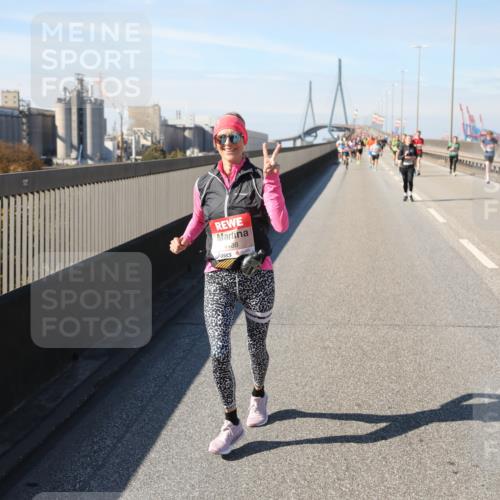03.10.2025 - Köhlbrandbrückenlauf Yannick Fuchs http://msf.ph/oto/9190772 03.10.2025 11:51:05 Position 3 4488 meine-sportfotos.de