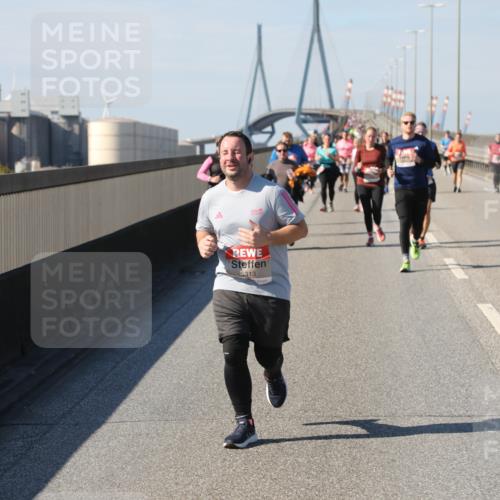 03.10.2025 - Köhlbrandbrückenlauf Yannick Fuchs http://msf.ph/oto/9190786 03.10.2025 12:10:52 Position 3 5313 meine-sportfotos.de