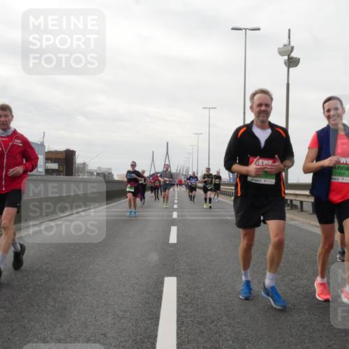 03.10.2025 - Köhlbrandbrückenlauf Matties Gatica Varas http://msf.ph/oto/9190826 03.10.2025 16:03:51 Position 3 7563 meine-sportfotos.de