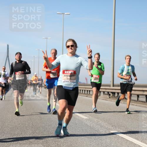 03.10.2025 - Köhlbrandbrückenlauf Yannick Fuchs http://msf.ph/oto/9190878 03.10.2025 11:51:17 Position 3 4544 meine-sportfotos.de