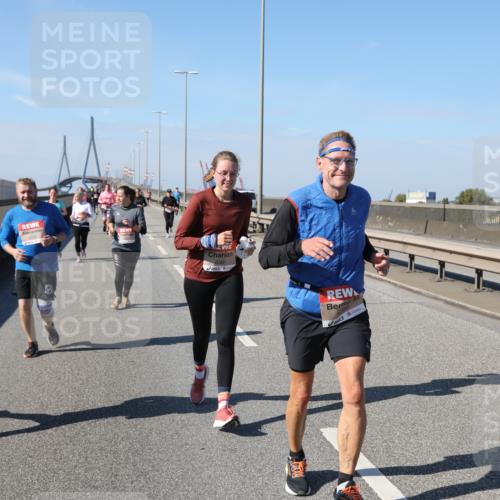 03.10.2025 - Köhlbrandbrückenlauf Yannick Fuchs http://msf.ph/oto/9190906 03.10.2025 12:11:01 Position 3 6381 meine-sportfotos.de