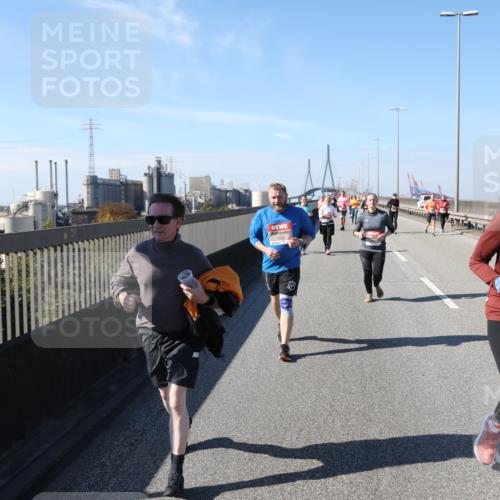 03.10.2025 - Köhlbrandbrückenlauf Yannick Fuchs http://msf.ph/oto/9190922 03.10.2025 12:11:02 Position 3 6381 meine-sportfotos.de