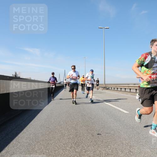03.10.2025 - Köhlbrandbrückenlauf Yannick Fuchs http://msf.ph/oto/9190973 03.10.2025 11:51:24 Position 3  meine-sportfotos.de