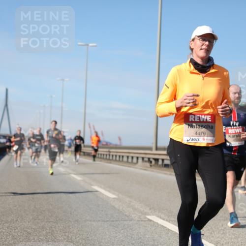 03.10.2025 - Köhlbrandbrückenlauf Yannick Fuchs http://msf.ph/oto/9191010 03.10.2025 11:51:28 Position 3 4479 meine-sportfotos.de