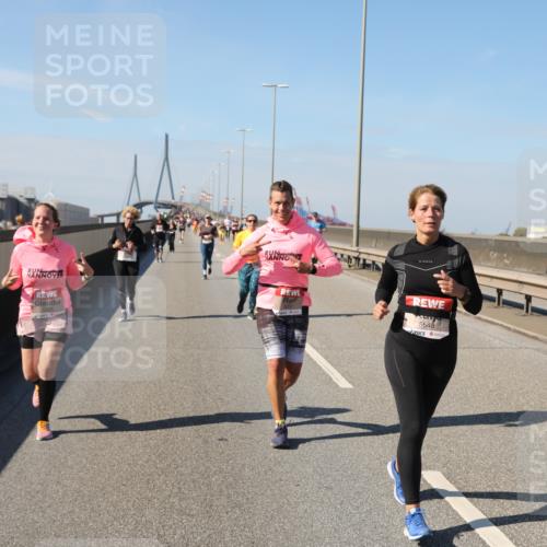03.10.2025 - Köhlbrandbrückenlauf Yannick Fuchs http://msf.ph/oto/9191029 03.10.2025 12:11:10 Position 3 5548, 5575 meine-sportfotos.de