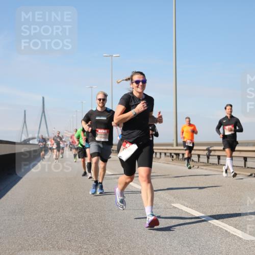 03.10.2025 - Köhlbrandbrückenlauf Yannick Fuchs http://msf.ph/oto/9191060 03.10.2025 11:51:33 Position 3  meine-sportfotos.de